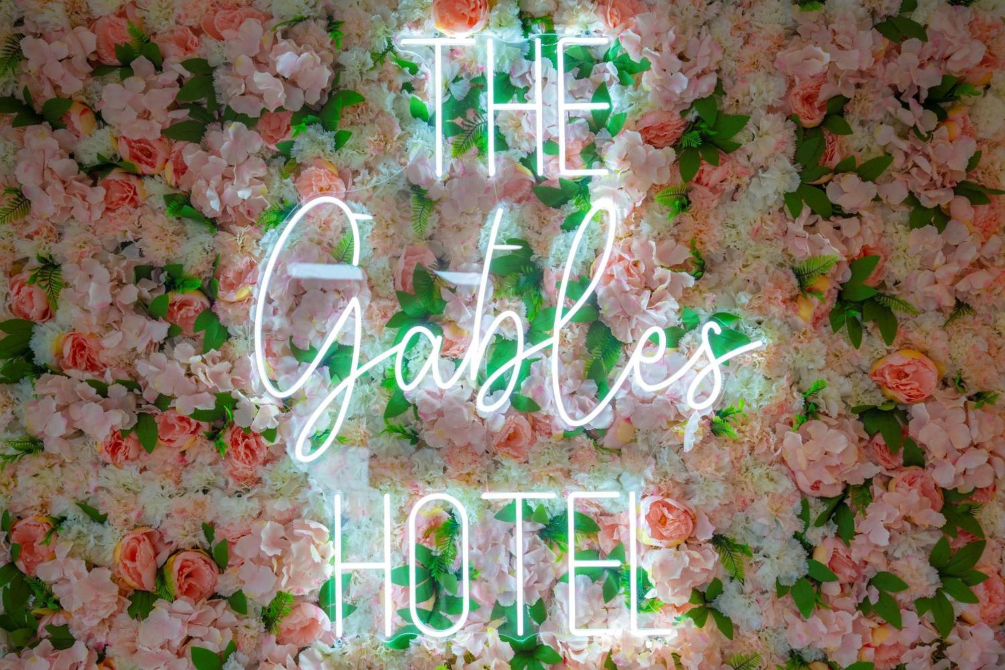 Best Western Gables Hotel Falfield Luaran gambar